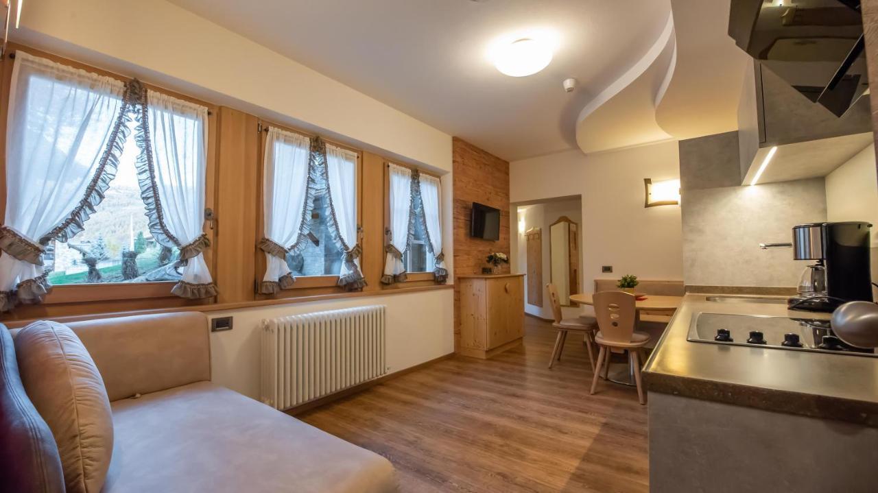 Chalet Snowflake Livigno Exterior photo
